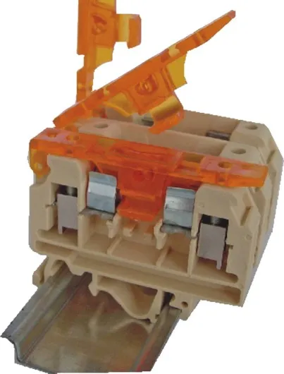 Elektromont. gnybtų priedai VE 4L 003901717